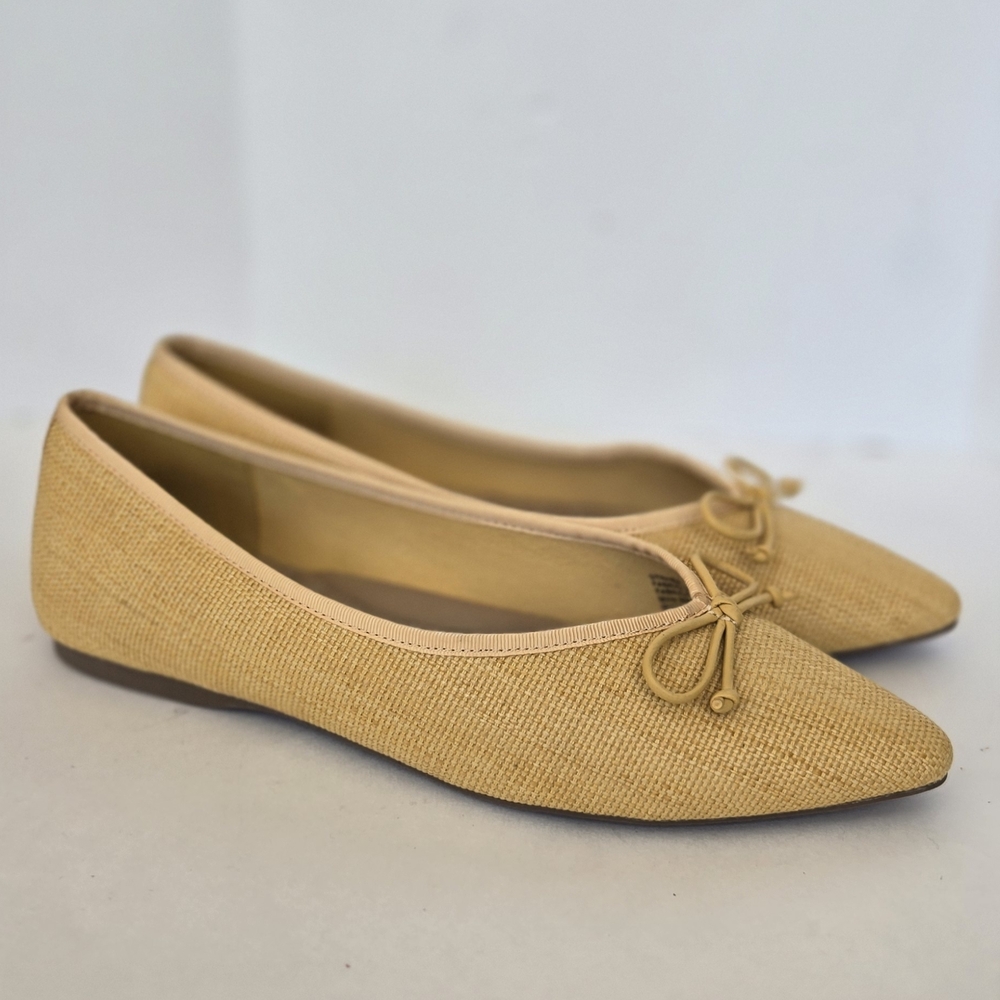NWOB! Birdies Women's Butter Yellow Raffia Flats with Bow Detail - Picture 4 of 12